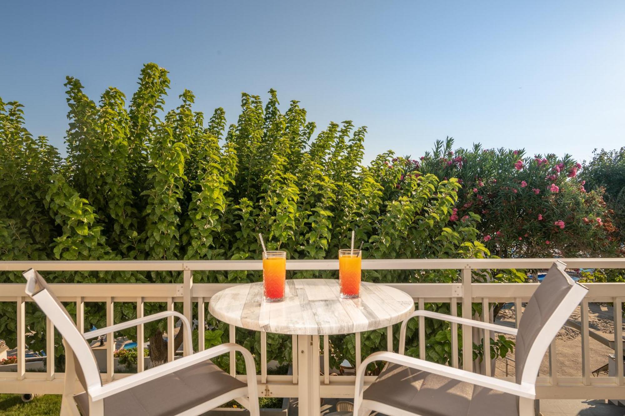 Asteria Hotel Katastárion Екстериор снимка